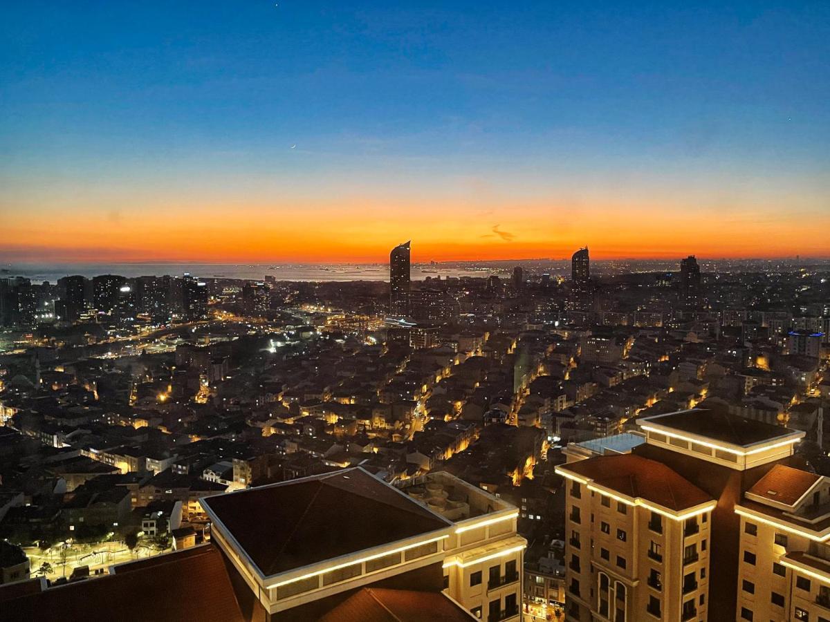 Emaar, Dinner At 102M With A View Of The Bosphorus Istambul Exterior foto